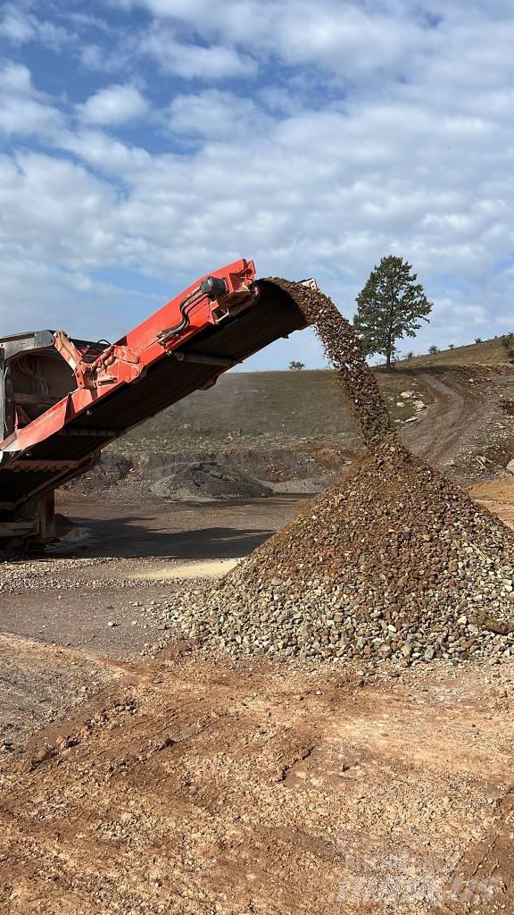 Sandvik QI240 Mobile knusere