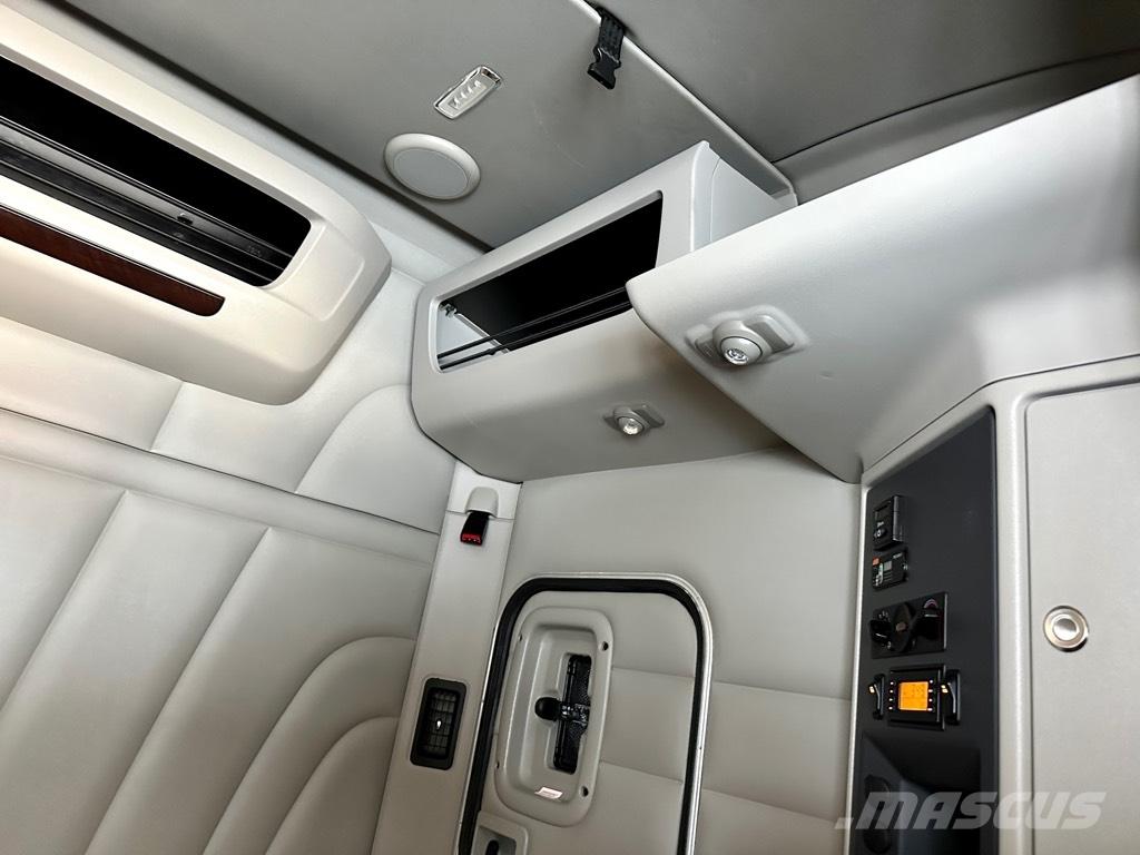 Peterbilt 567 Trækkere