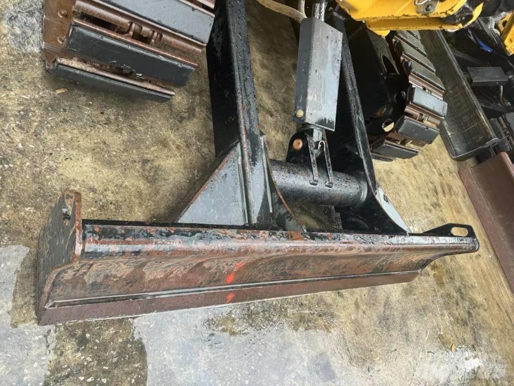 CAT 303 E CR Gravemaskiner på larvebånd