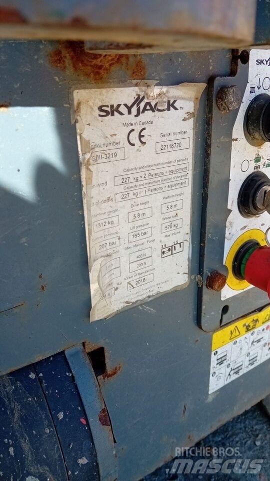 SkyJack SJ 3219 Saxlifte