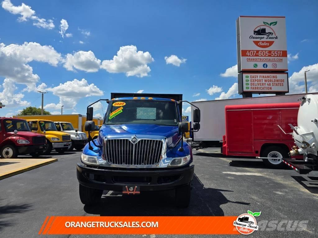 International MV607 Lastbil med lad/Flatbed