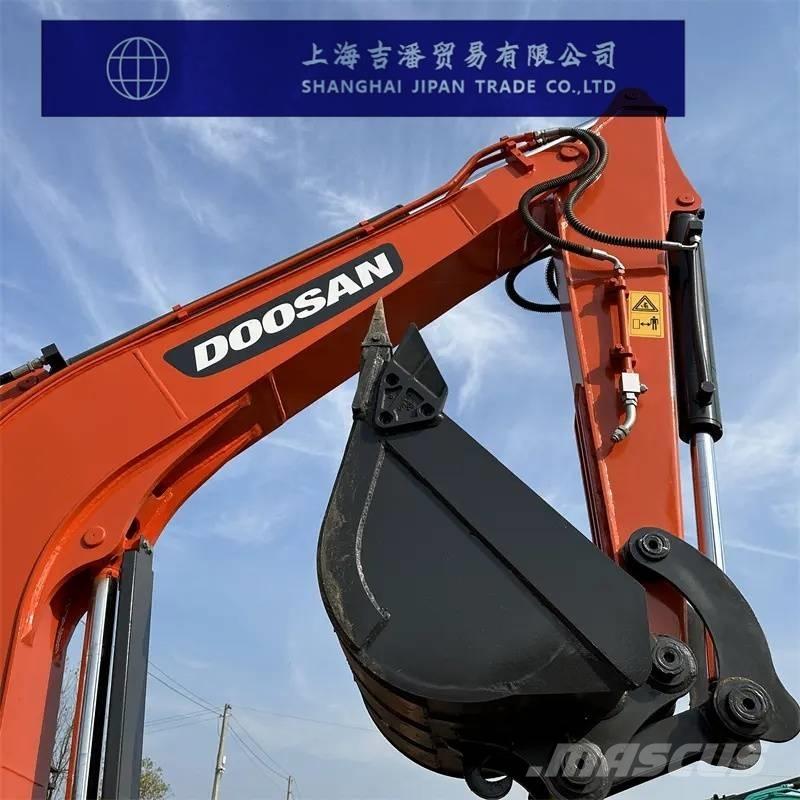 Doosan DX 60 Minigravemaskiner
