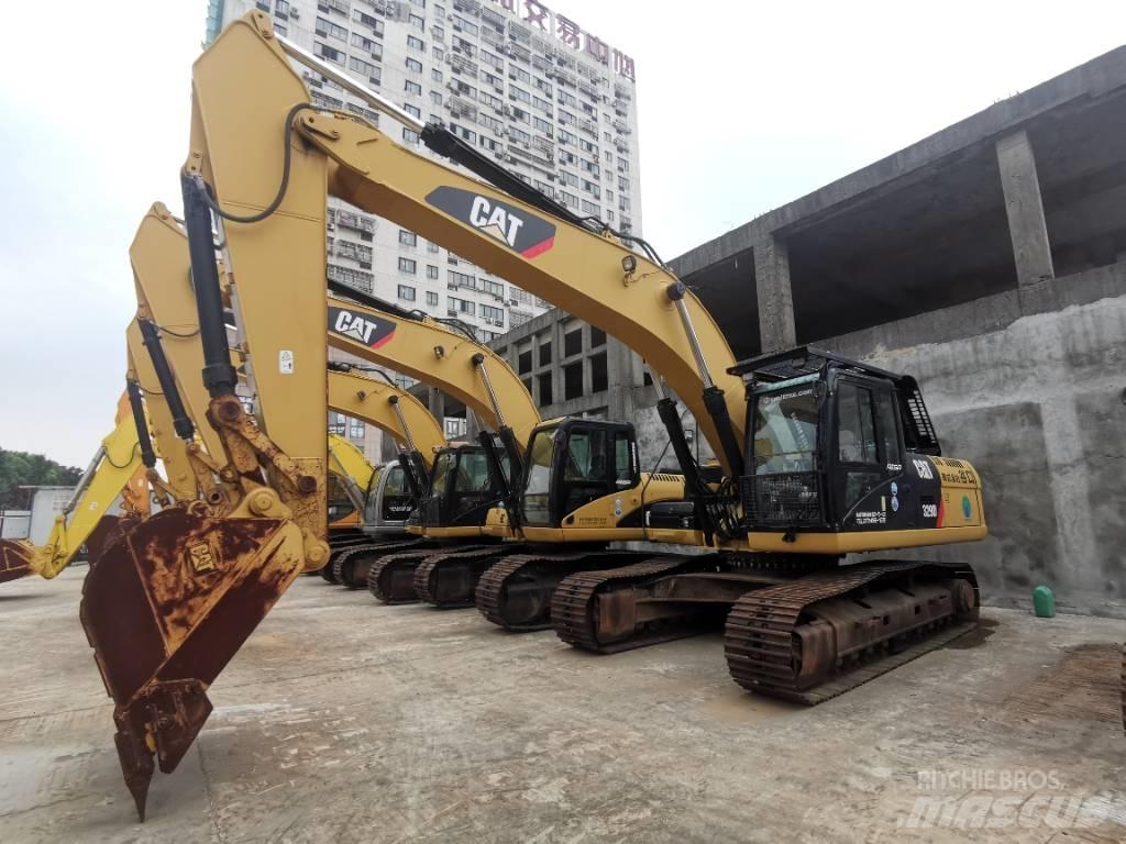 CAT 329 D Gravemaskiner på larvebånd