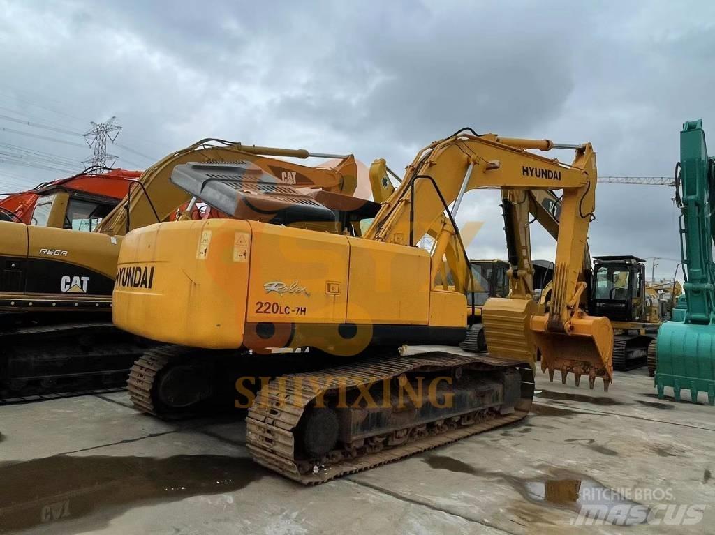 Hyundai Robex 220-7 Gravemaskiner på larvebånd