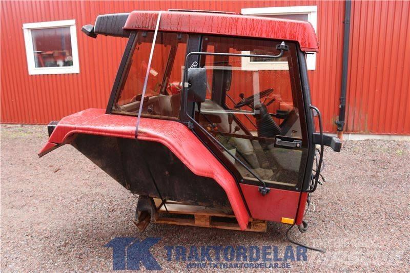 CASE 5140 Maxxum Kabiner og interiør