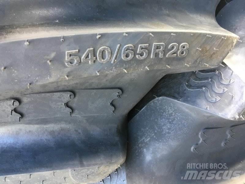BKT 540/65 R 28 Hjul, Dæk og Fælge