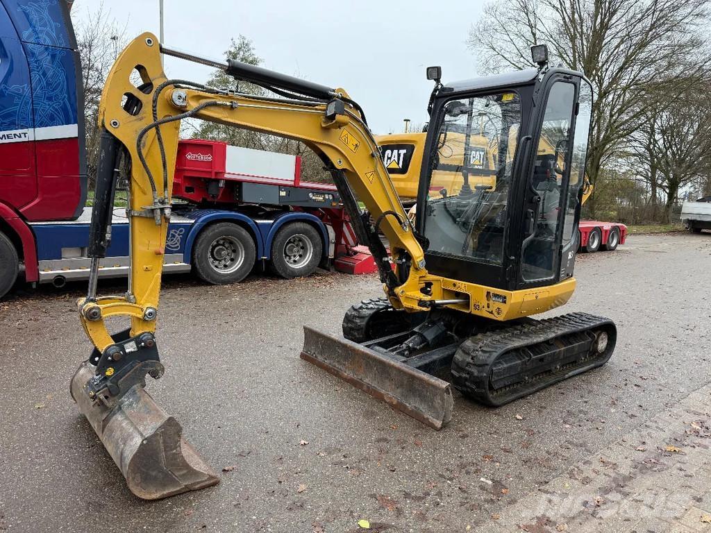 CAT 302.7D Minigravemaskiner