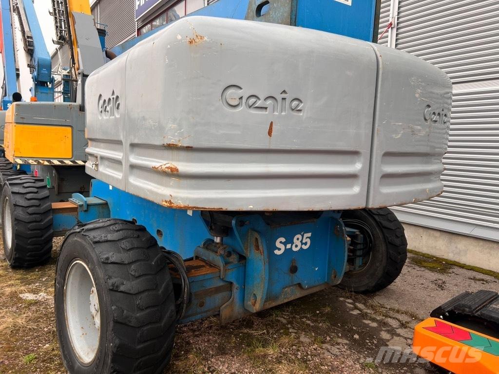 Genie S 85 Bomlifte med knækarm
