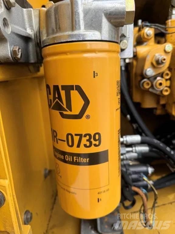 CAT 323DL (320DL) Gravemaskiner på larvebånd