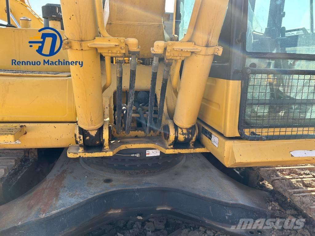 Komatsu PC 450-8 Gravemaskiner på larvebånd
