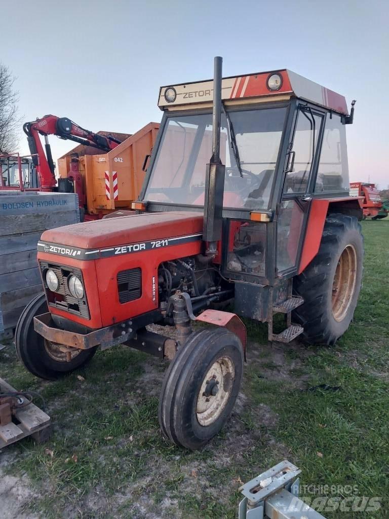 Zetor 7211 Traktorer
