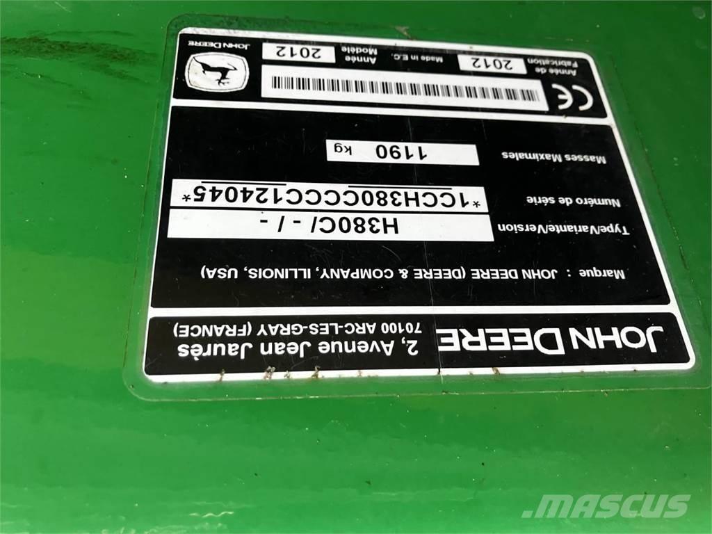 John Deere 6215R Traktorer