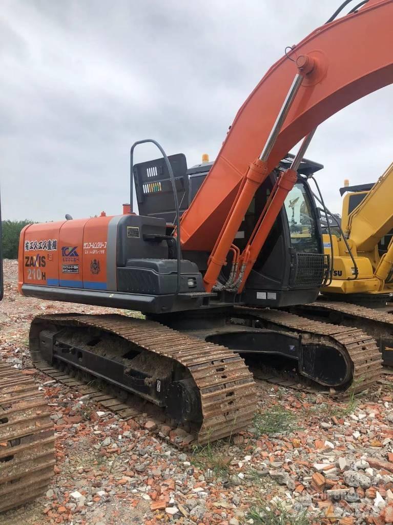 Hitachi ZX 210 Gravemaskiner på larvebånd