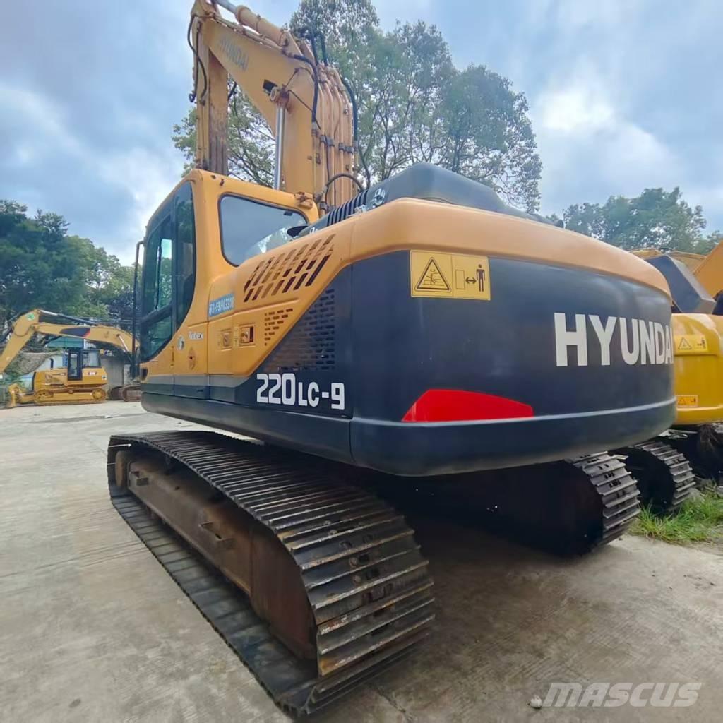 Hyundai R220LC-9S Gravemaskiner på larvebånd