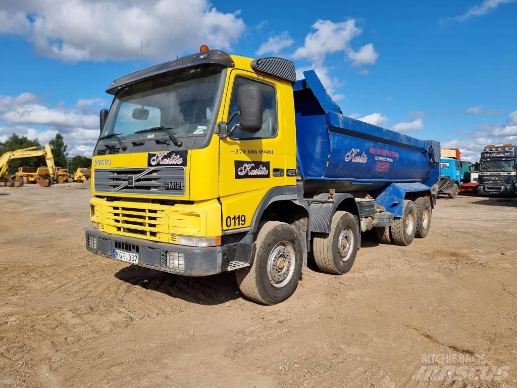 Volvo FM420 Skip loader