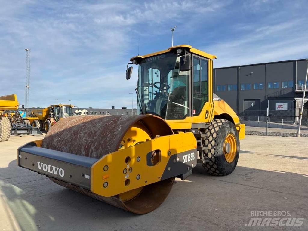 Volvo SD 135 B Enkelt tromle