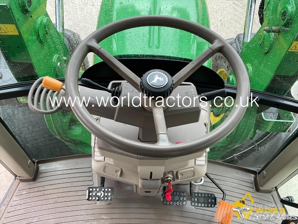 John Deere 6330 Traktorer