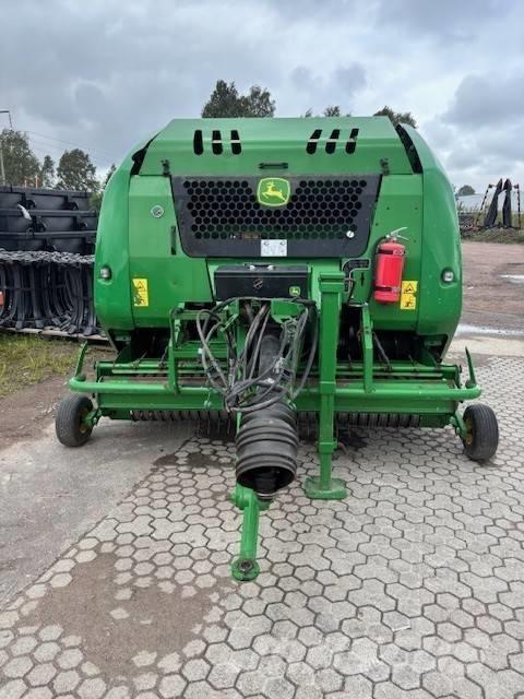 John Deere F 440 R Rundballe-pressere