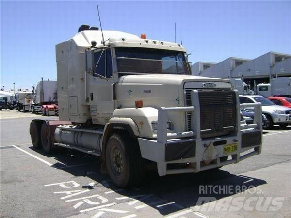 Freightliner FL112 Trækkere