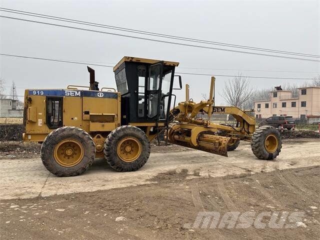 SEM 919 Bulldozer