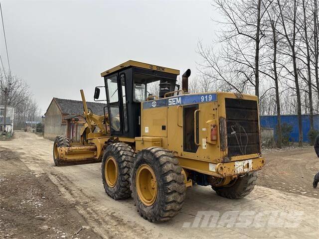 SEM 919 Bulldozer
