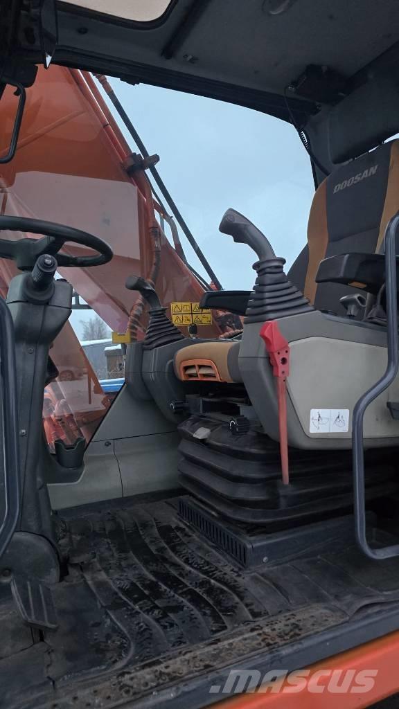 Doosan DX 170 W Gravemaskiner på hjul