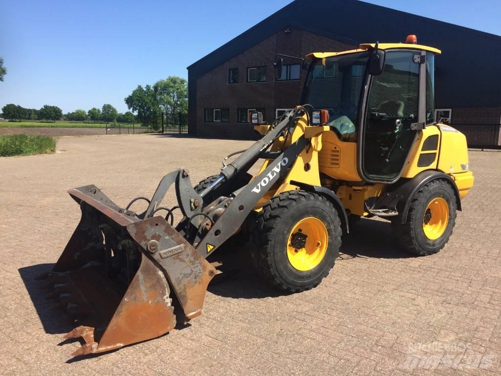 Volvo L 25 F Læssemaskiner på hjul