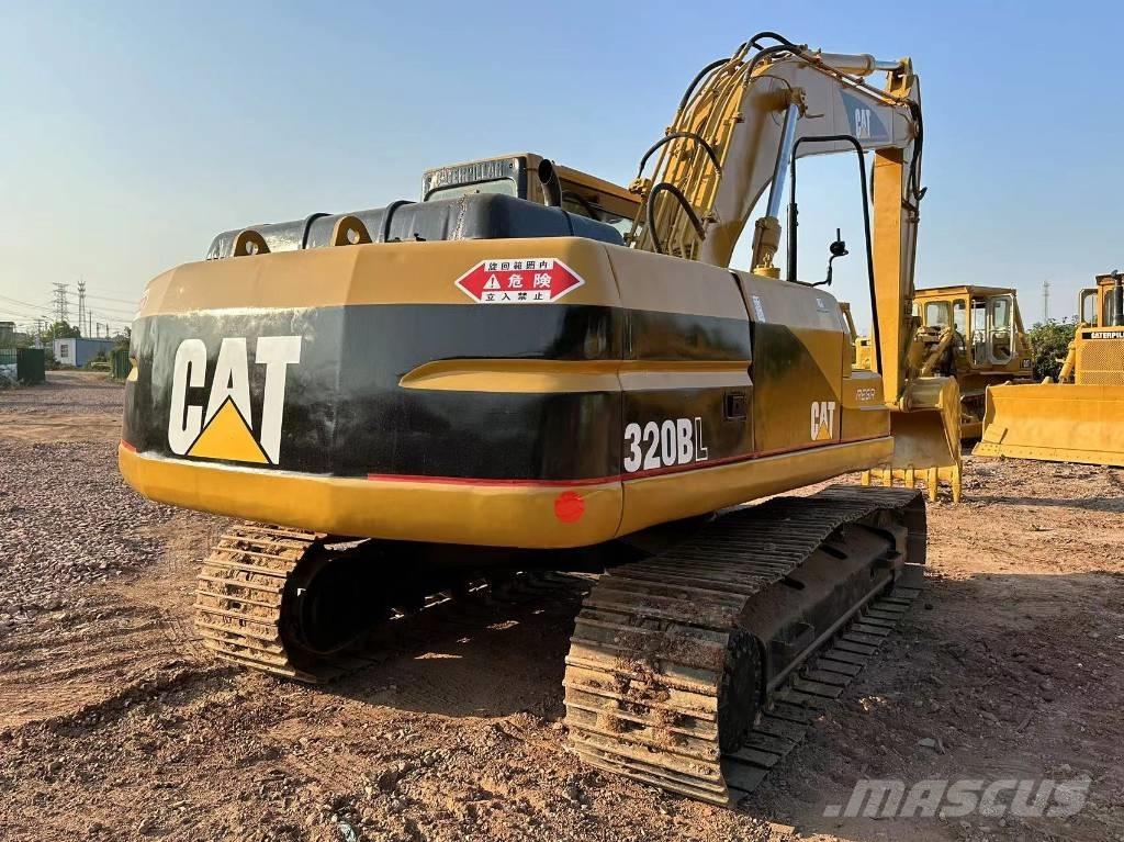 CAT 320 B Gravemaskiner på larvebånd