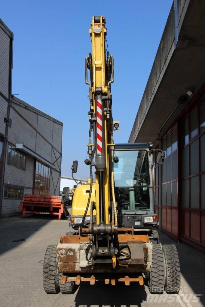 Doosan DX 57 W-5 Gravemaskiner på hjul