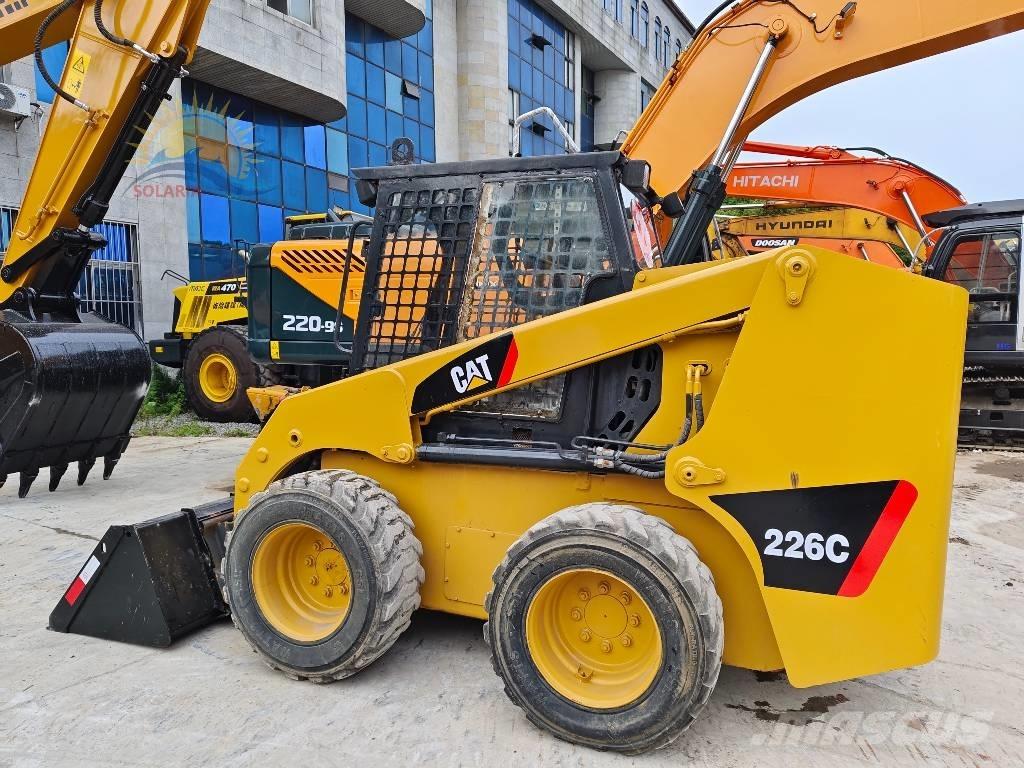 CAT 226 C Minilæsser - skridstyret