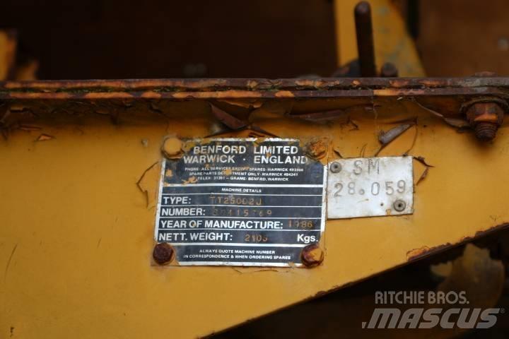 Benford TJ2500 2J Dumpere