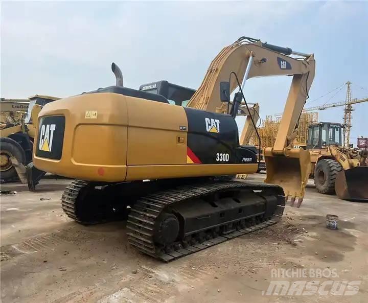 CAT 330D Gravemaskiner på larvebånd