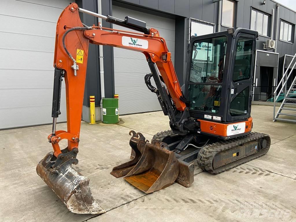 Hitachi ZX 33 U-6 Minigravemaskiner