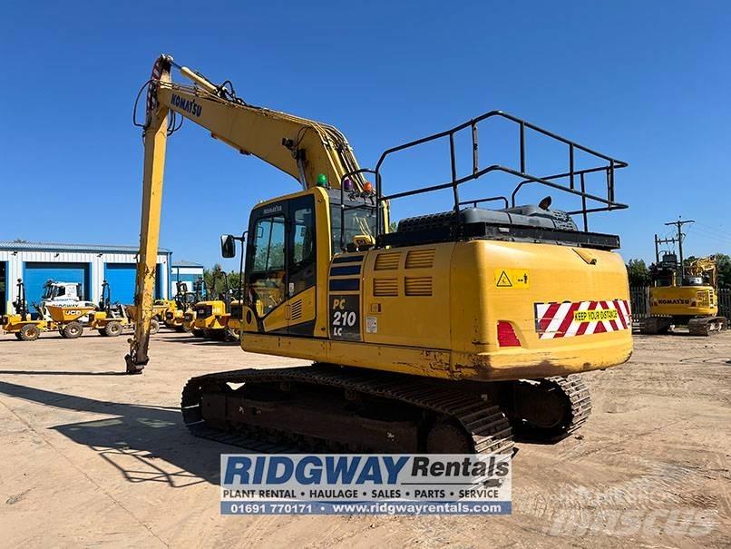 Komatsu PC 210 LC Gravemaskiner med lang gravebom