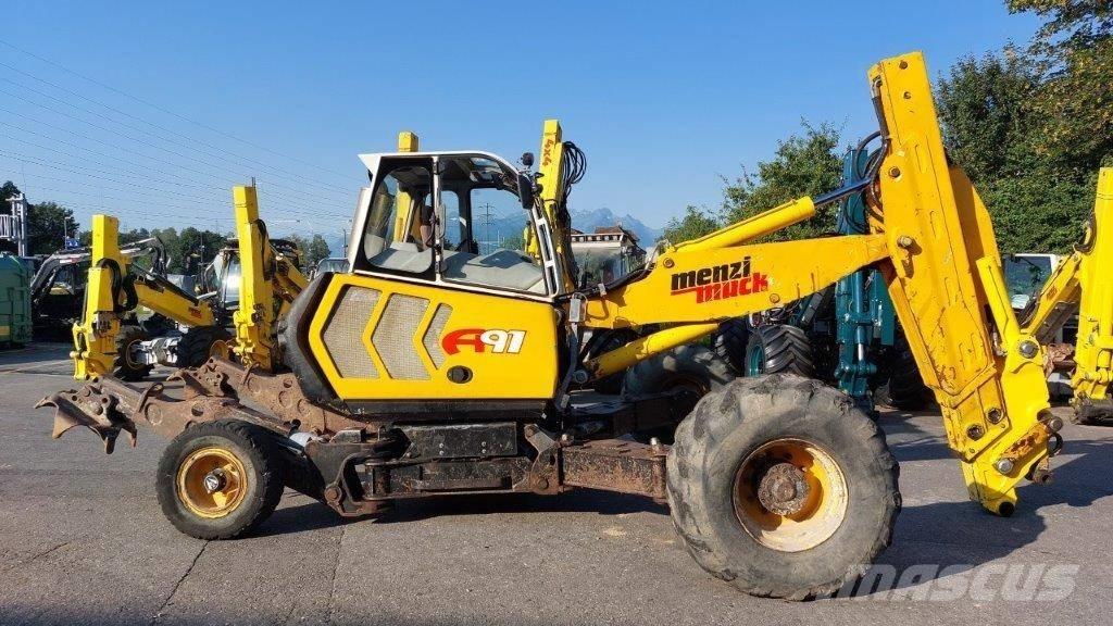 Menzi Muck A91 Mobil Gravemaskiner på hjul