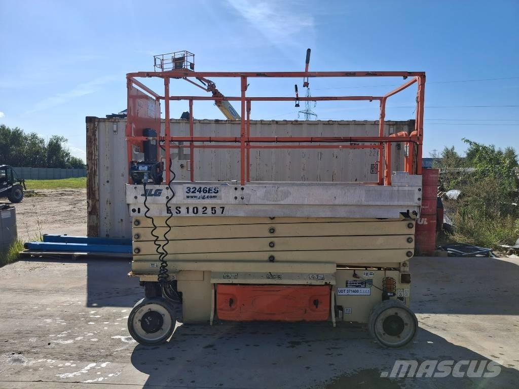 JLG 3246ES Saxlifte