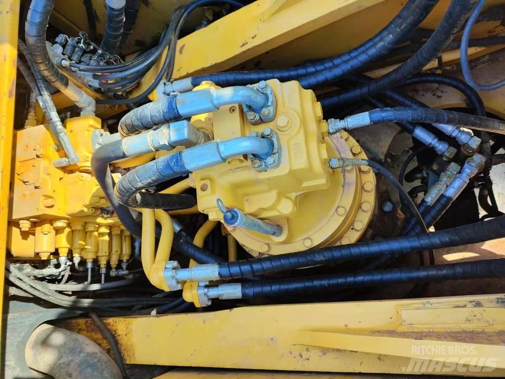 Komatsu PC 450 LC-8 Gravemaskiner på larvebånd