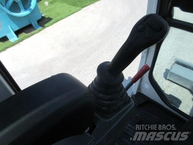 Takeuchi TB 240 Minigravemaskiner