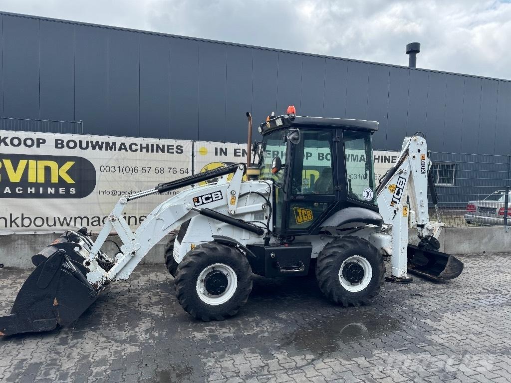 JCB 2 CX Rendegravere