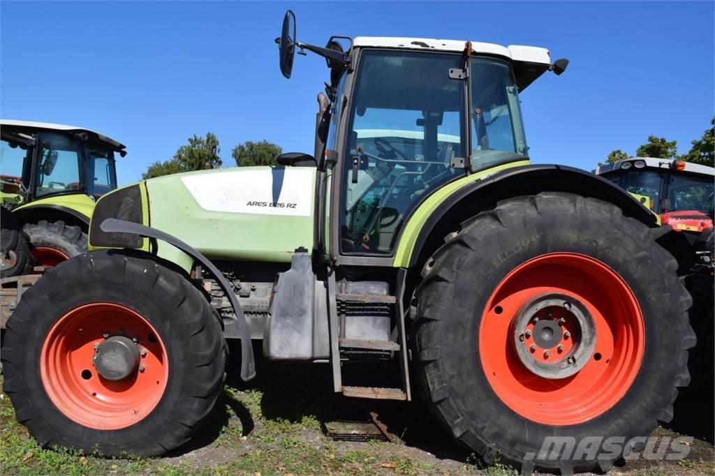 CLAAS Ares 826 RZ Traktorer