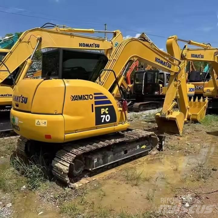 Komatsu PC70 Gravemaskiner på larvebånd