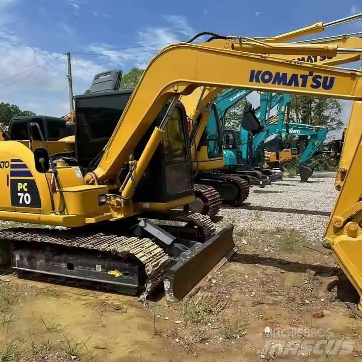 Komatsu PC70 Gravemaskiner på larvebånd