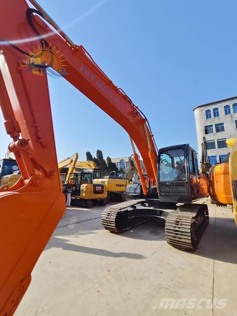 Hitachi ZX 210 Gravemaskiner på larvebånd