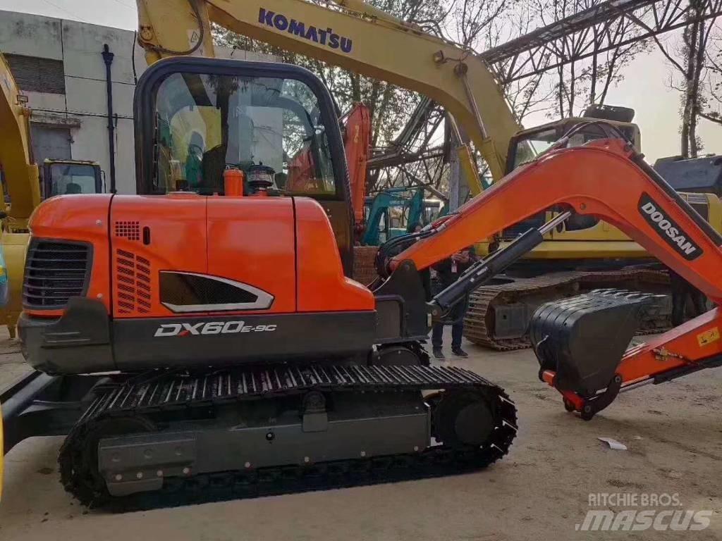 Doosan DX 60-9C Gravemaskiner på larvebånd