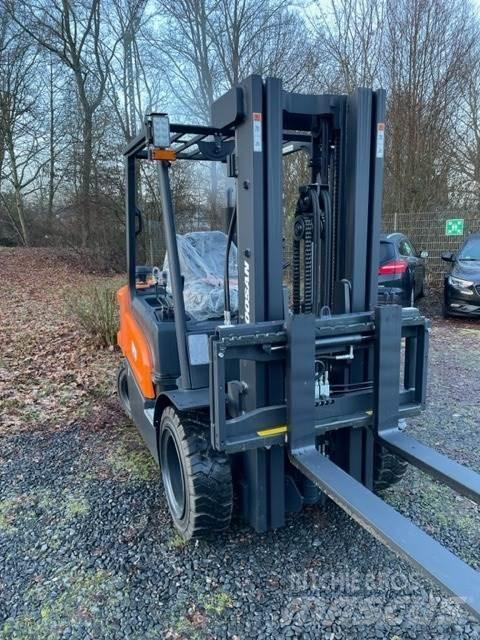 Doosan D30NXS Diesel gaffeltrucks