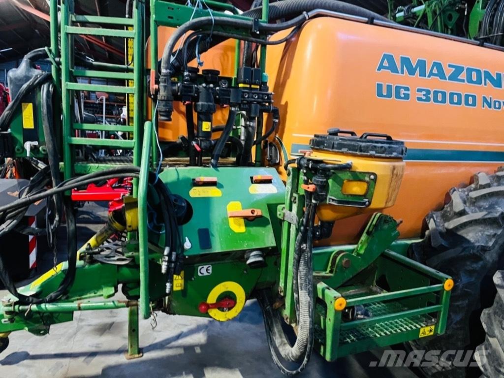 Amazone UG 3000 Nova Trailersprøjter