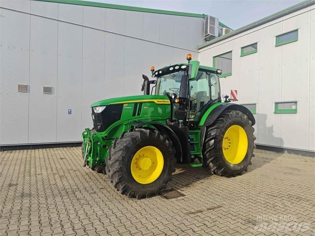 John Deere 6R 250 Traktorer