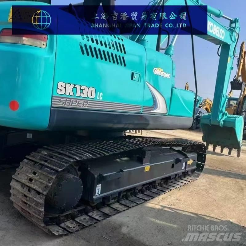 Kobelco 130 Midi-gravemaskiner 7t - 12t