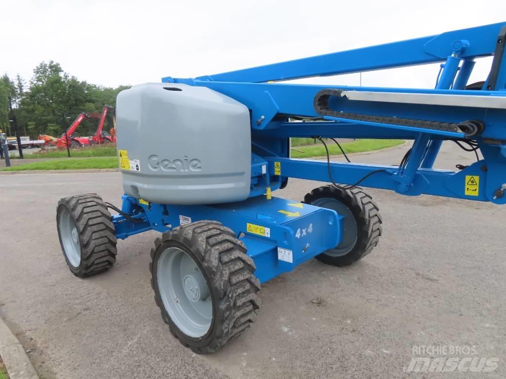Genie Z 45/25 J Bomlifte med knækarm