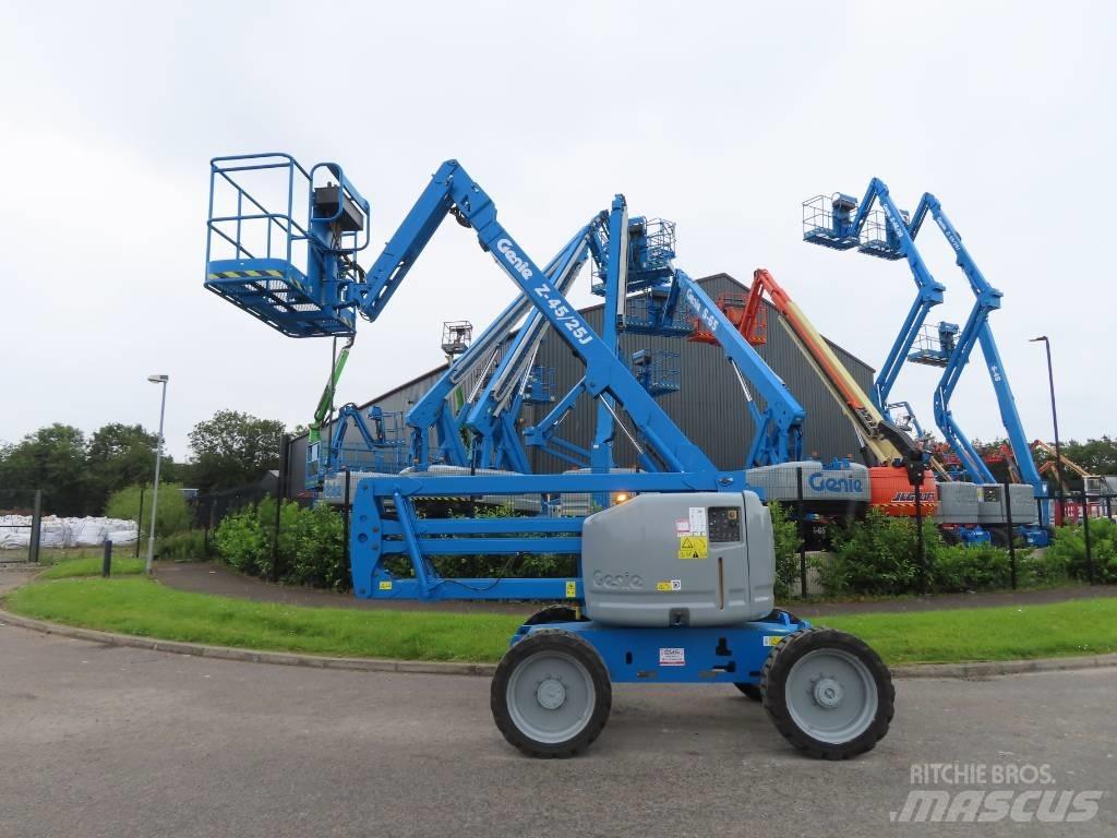 Genie Z 45/25 J Bomlifte med knækarm